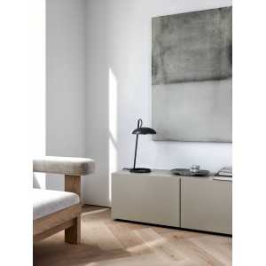 https://design-led.fr/fr/ Versale Lampe à poser Noir G9 2220075003 169,00 € 143,65 € 2220075003