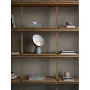 https://design-led.fr/pt/ Hello Candeeiro de mesa Cinzento E14 139,00 € 118,15 € 2220215010