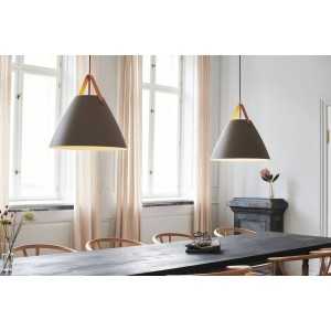 https://design-led.fr/de/ Strap 48 Hängeleuchte Beige E27 299,90 € 254,92 € 84353009