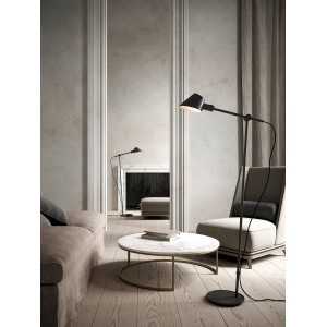 https://design-led.fr/nl/ Stay Zwarte vloerlamp E27 299,00 € 254,15 € 2020464003