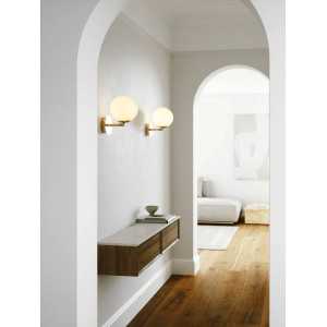https://design-led.fr/pt/ Shapes Candeeiro de parede em latão E14 159,95 € 135,96 € 2320321035