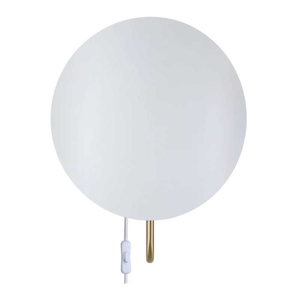 https://design-led.fr/de/ Spargo Wandleuchte Weiß/Messing E27 174,95 € 148,71 € 2320361001