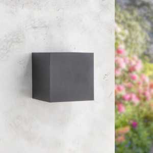 https://design-led.fr/fr/ Applique Murale Led Cube Noir 12W CCT Ip54 LM6184 40,40 € 34,34 €