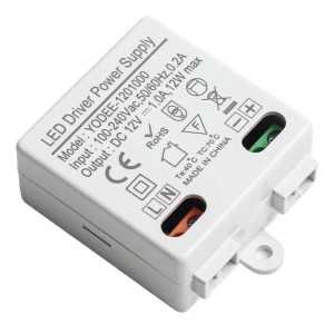 https://discount-led.fr/fr/ Alimentation LED 12W 12VDC 1.0A 12,20 € 9,52 € A2628