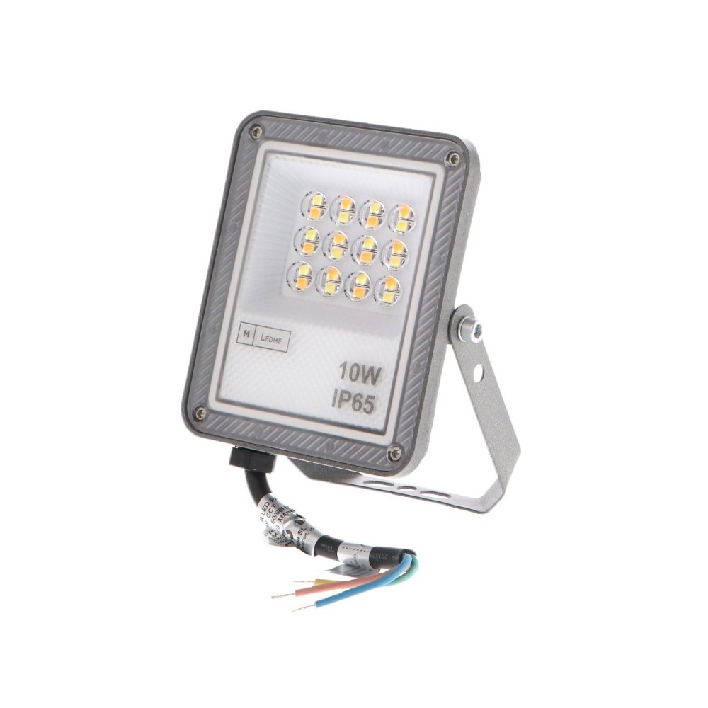 https://discount-led.fr/fr/ Projecteur Led Palermo 10W CCT  8,30 €  6,64 €    LM6871