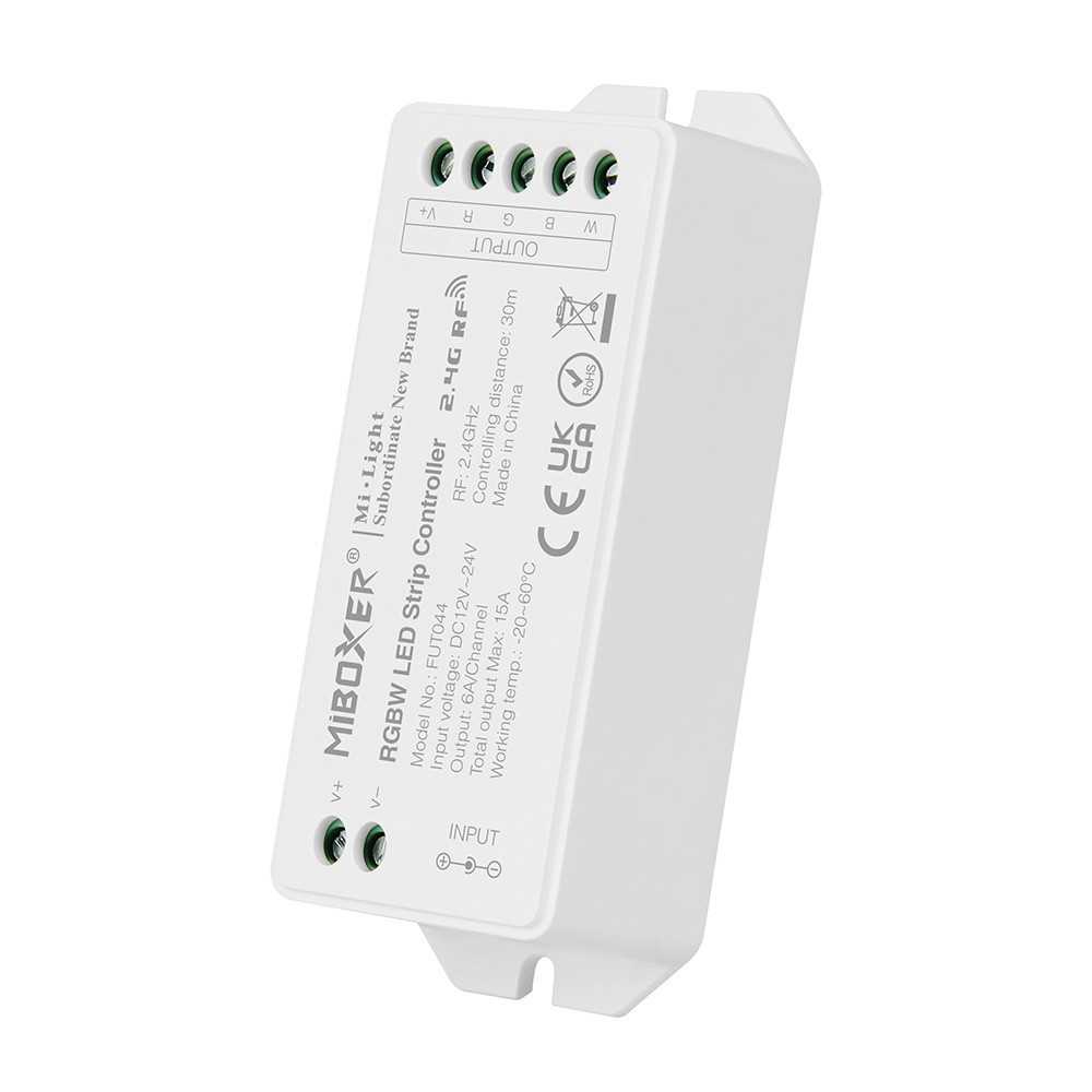 https://design-led.fr/nl/ 2,4 GHz RGBW LED strip controller 15,40 € 13,09 € FUT044