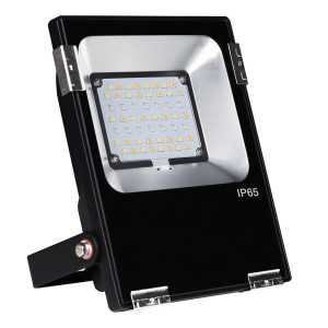 https://design-led.fr/fr/ Projecteur d'extérieur 20W RGB&CCT pilotable FUTT04 - 100687 91,40 € 77,69 €