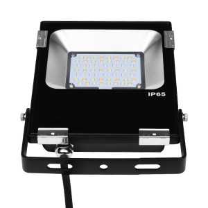https://design-led.fr/fr/ Projecteur d'extérieur 20W RGB&CCT pilotable FUTT04 - 100687 91,40 € 77,69 €