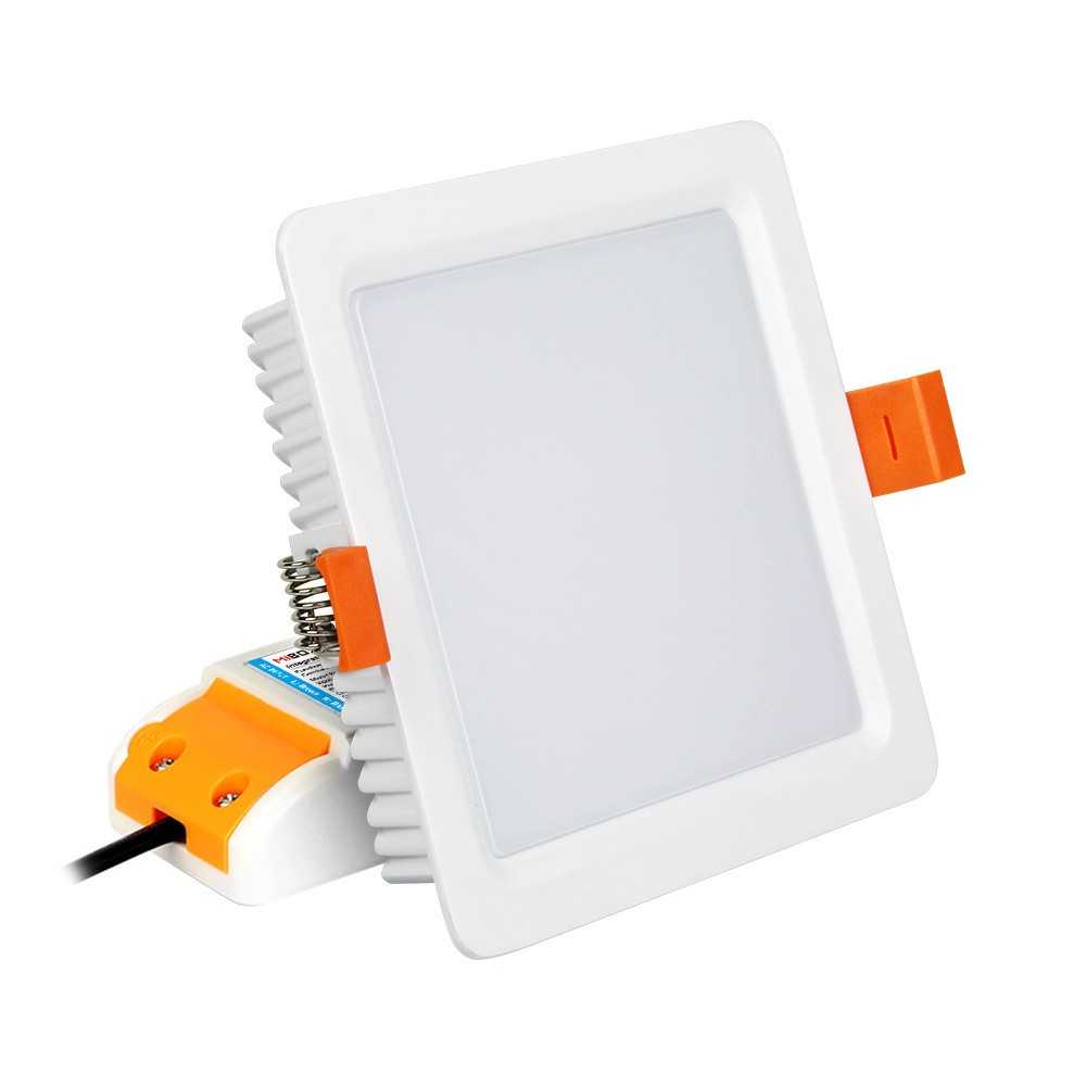 https://discount-led.fr/fr/ Plafonnier LED carré 9W RGB&CCT pilotable 120 x 120 mm  35,70 €  28,56 €    FUT064