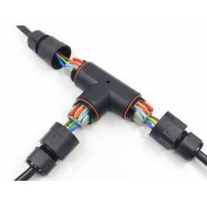 https://design-led.fr/nl/ IP68 Snelle T-type waterdichte connector met 3 contacten 15,90 € 13,52 € C192224
