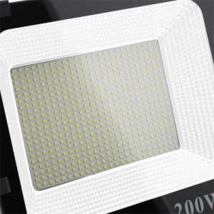 https://design-led.fr/it/ Proiettore Led Smd Pro 200w 4500k 119,70 € 101,75 € LM6670