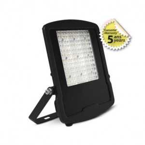https://design-led.fr/gb/ LUMOS ASYM Asymmetrical LED spotlight Black 150W 3000K 5 YEAR IP65 GUARANTEE 194,80 € 165,58 € 100456