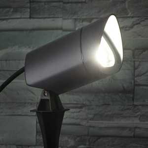 https://discount-led.fr/nl/ VORA GU10 Zwart IP44 Piquet Spotlight  24,80 €  19,84 €    36565
