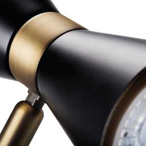 https://design-led.fr/pt/ Luminária de parede e de teto MILENO preto / dourado 4xGU10 61,00 € 51,85 € 29118