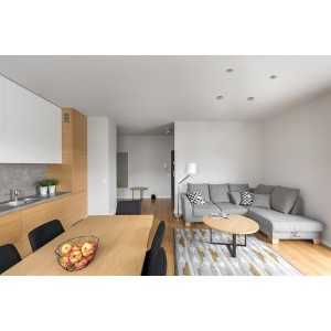 https://design-led.fr/de/ GLOZO Deckenhalter Ø89 mm silber - schwarz 6,80 € 5,78 € 36225