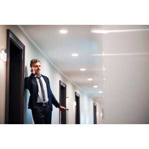 https://discount-led.fr/es/ Downlight led de superficie AREL 125x125 mm 10w 4000k  16,90 €  13,52 €    29586