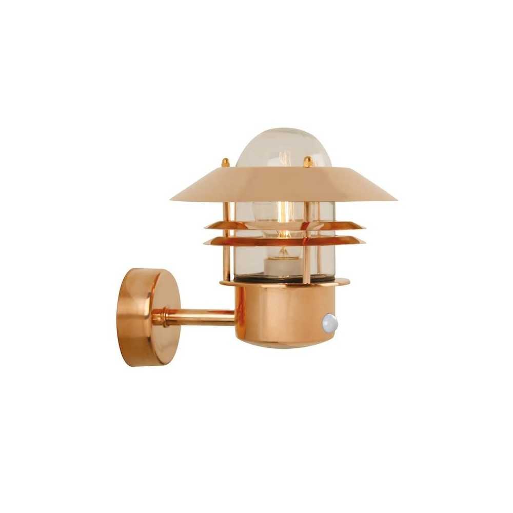 https://design-led.fr/it/ Blokhus Up Sensor Lampada da parete in rame E27 IP54 219,00 € 186,15 € 25031030
