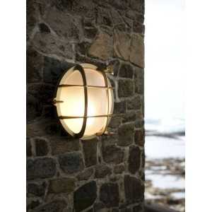 https://design-led.fr/it/ Polperro Lampada da parete Ottone E27 IP64 139,00 € 118,15 € 49021035