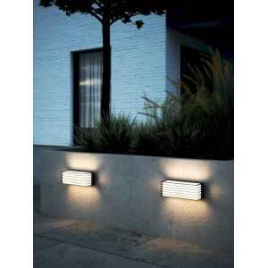 https://design-led.fr/es/ Fluctus 28 Aplique Negro E27 IP44 99,90 € 84,92 € 2318231003
